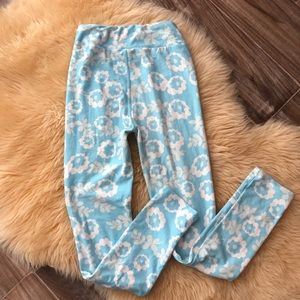 Girls LuLaRoe floral blue leggings Sz L/XL
